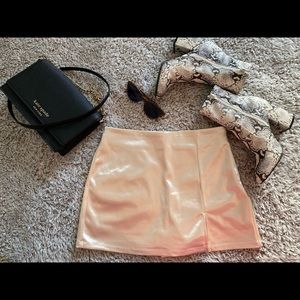 Satin skort